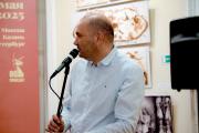 Художники кино по костюмам СПбГУ открыли выставку своих работ в Доме кино
