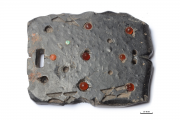 Ученые СПбГУ определили, чем были украшены поясные пряжки народа хунну